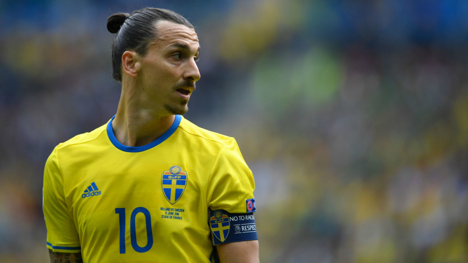 Zlatan Ibrahimovic recalled by Sweden five years after announcing